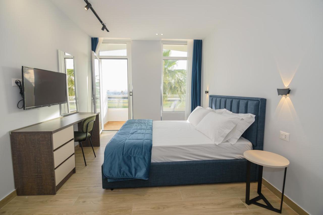 Palm Side Hotel Vlore Luaran gambar