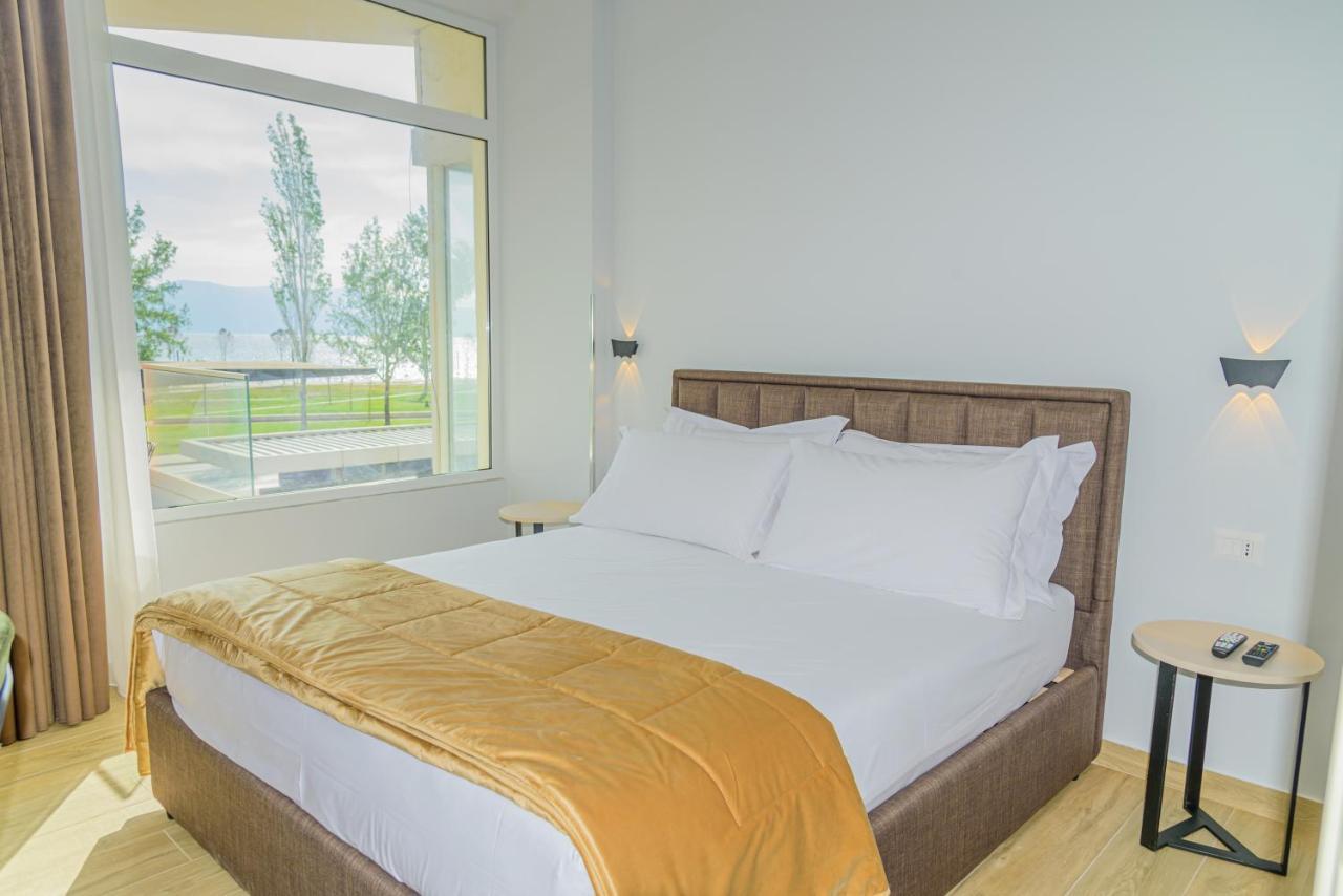 Palm Side Hotel Vlore Luaran gambar