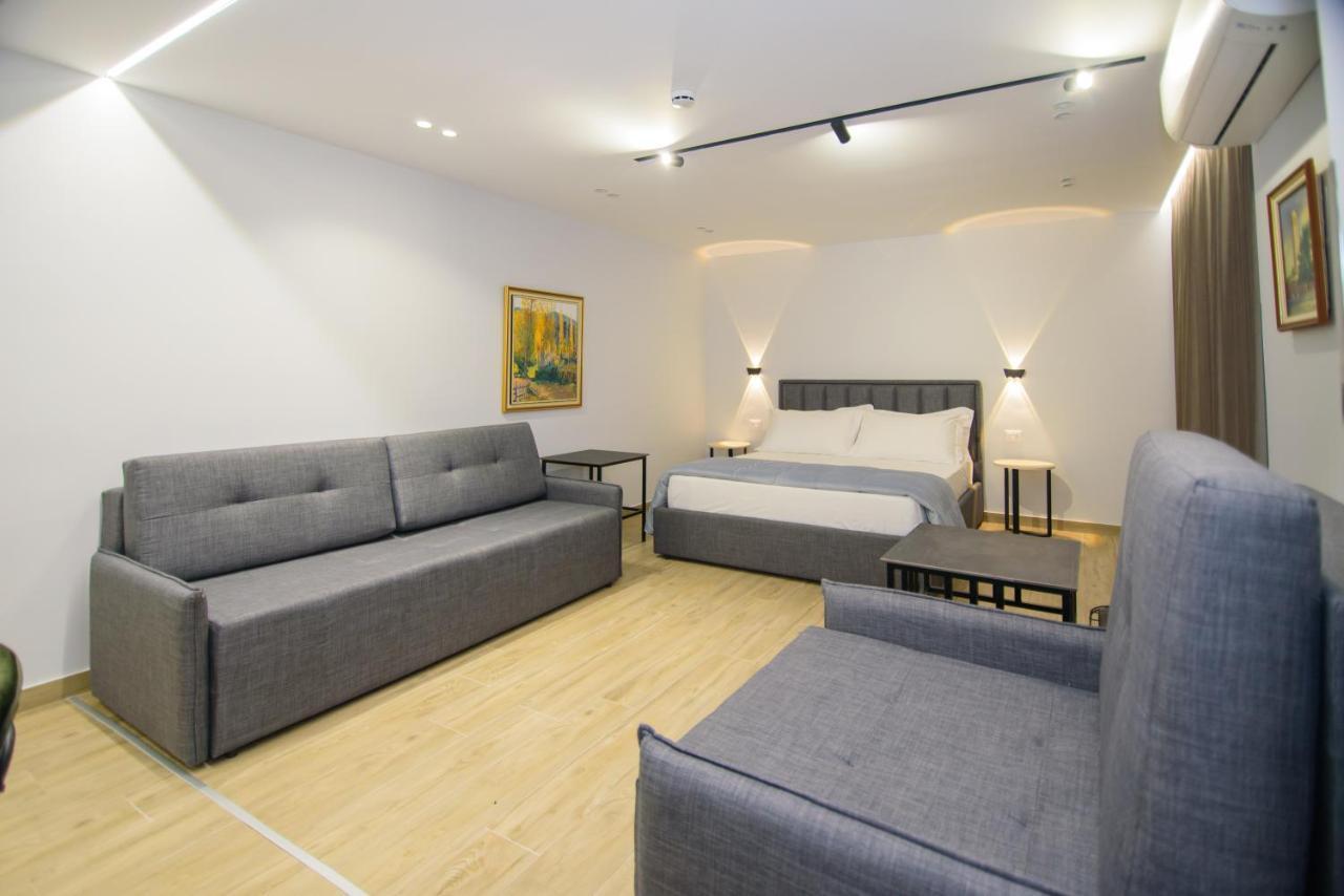 Palm Side Hotel Vlore Luaran gambar