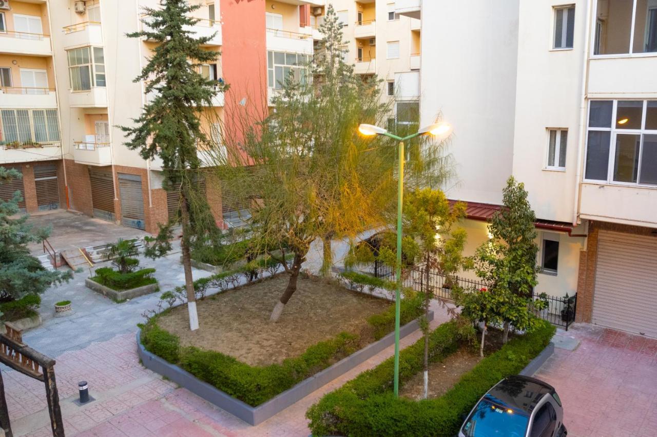 Palm Side Hotel Vlore Luaran gambar