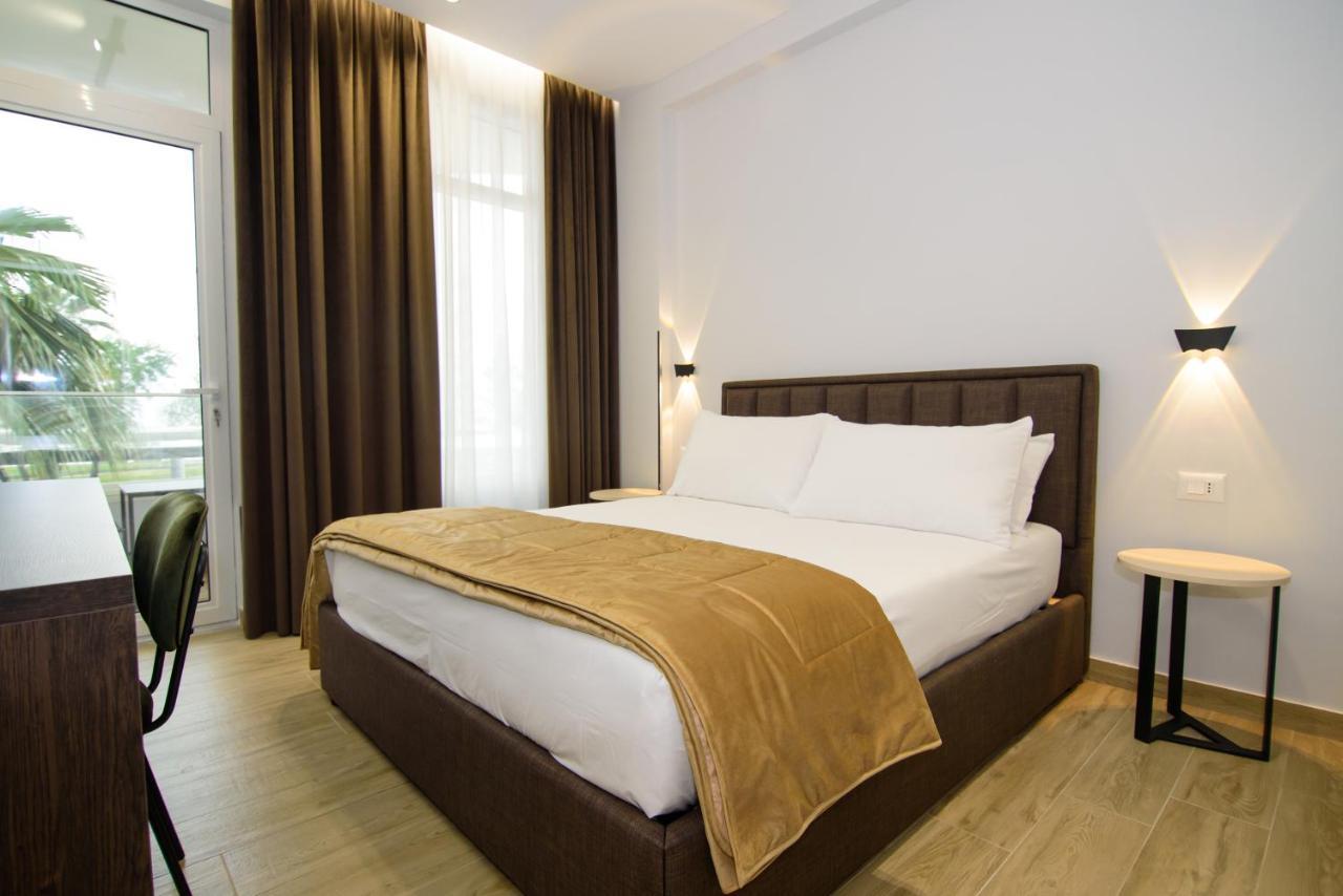Palm Side Hotel Vlore Bilik gambar